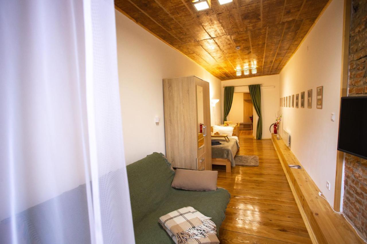 Peaceful Studio On Rynok Square Lviv Dış mekan fotoğraf